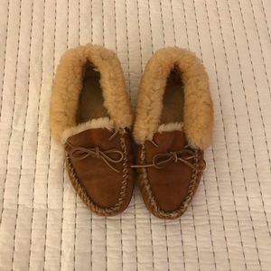 Women’s LLBean slippers